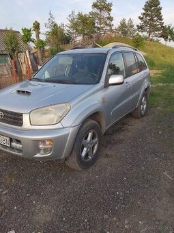 Predám auto toyota