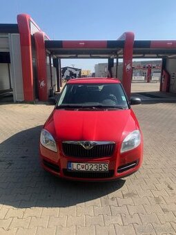 Škoda Fábia 1.6 benzín 16V Classic - nízky nájazd km