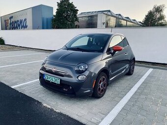 Fiat 500e elektromobil