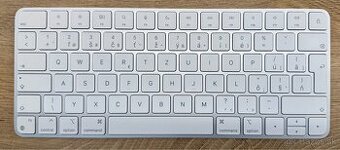 Apple klávesnica