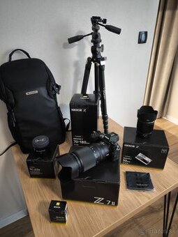Nikon Z7II + Nikkkor Z 70-18mm f/2.8