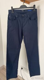 Pánske športové tmavomodré nohavice Pioneer W32