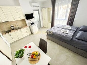 Apartmán na predaj v 1.línií, jadranské more Albánsko - Drač