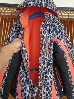 Krasna dámska zimná teplá Bunda