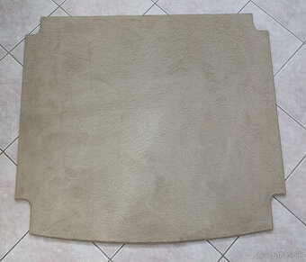 Velúrová rohož do kufra VW Touareg NF/FL (2011–2017)