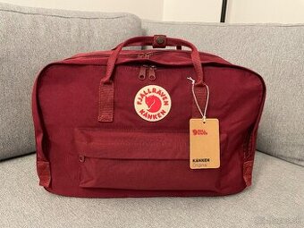 Predám batoh značky Fjällräven Kanken Weekender Ox Red
