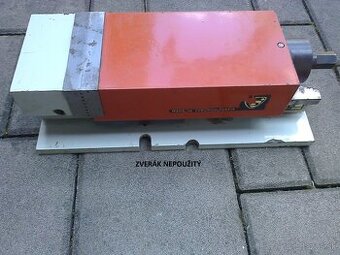 Zverák nastaviteľný (nikdy nepoužívaný),