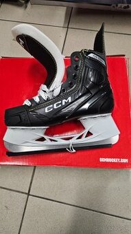 Korčule CCM 42 nové