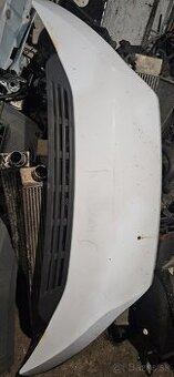 Kapota pre dodávku 2014-hore