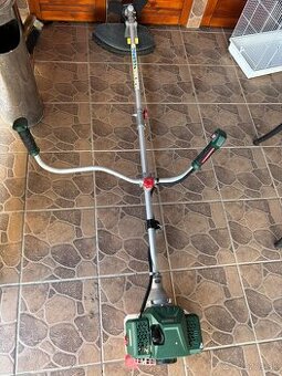 Benzínová Kosacka / Krovinorez