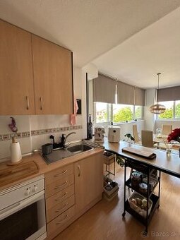 🌴 NA PREDAJ – Útulný byt pri mori v Španielsku