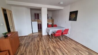 Prenájom 2i bytu, Bakossova ulica, centrum, Banská Bystrica.