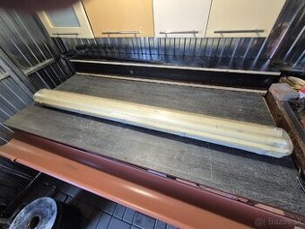 Let stropné svietdlá