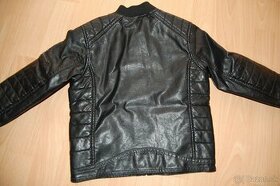 Kožená čierna bunda pre 5-6 rokov v top stave