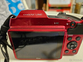 Predám digitálny fotoaparát NIKON COOLPIX L840 RED