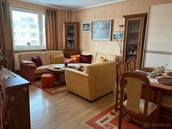 Dám do prenájmu 2izbovy byt KVP- 680€
