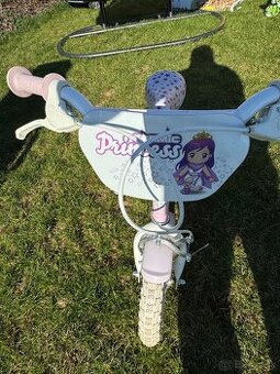 Bicykel aj s pomocnými kolieskami pre dievčatko 3 az 6 rokov