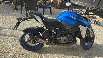 Suzuki gsxs 1000 2023