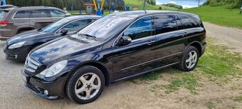 Mercedes R 500