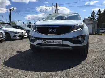 Kia Sportage 2.0 CRDi 4WD Silver 11 990 € / 97200km