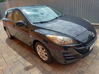 Mazda 3---1.6i-benzin--77Kw-105Ps-najazdené.-157300km
