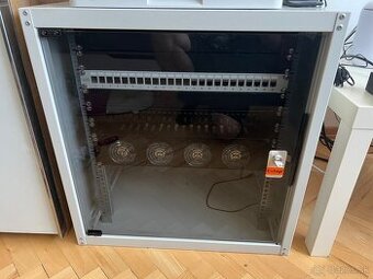 12U Rack Legrand + prislusenstvo