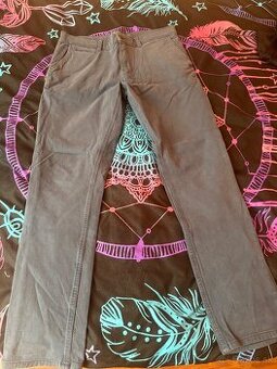 Predám Pánske Quiksilver Nohavice 33