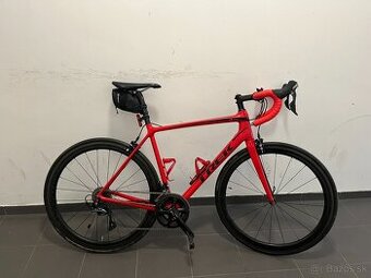 Trek Emonda SL5 full carbon, top stav