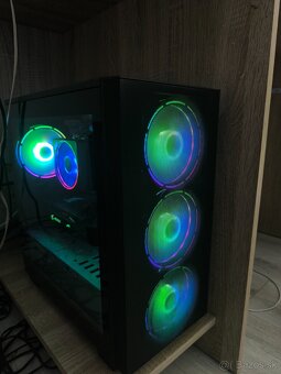 Herný PC: R5 5600G, Radeon RX 570 Series, 16GB RAM