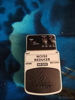 Behringer NR300