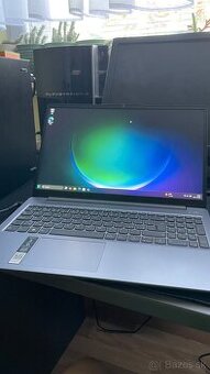 Notebook Lenovo idea pead