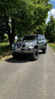 Nissan patrol y61 gu4 2006 - 1