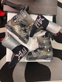 Lyziarky Salomon Xwave 10 Advanced spaceframe