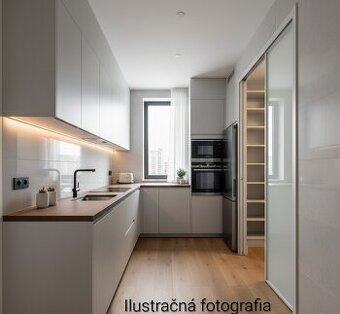 Exkluzívny 3 izbový byt po kompletnej rekonštrukcii - Komárn