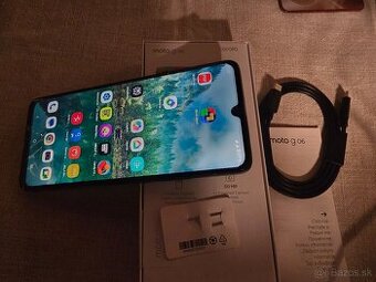 Motorola G0 6 duos modrá v super stave konplet navod krabica