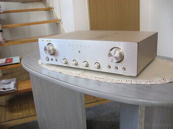 predam zosilnovac marantz pm8200