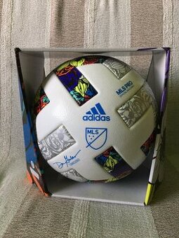 Adidas MLS PRO