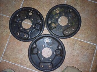 Predám originál základné dosky k brzdam jeep willys MB,