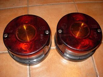 Robur, IFA, Trabant Tramp, kombajny Claas, obytný príves