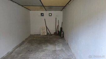 Prenajmem garáž na Jilemnického, Banská Bystrica. - [5.12. 2