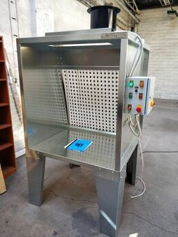 Striekacia lakovacia stena - odsávací box