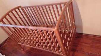 Predám detskú postieľku