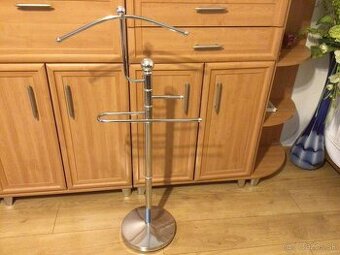 Nemý sluha celokovový