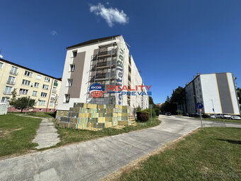 2 izbový byt v novo zrekonštruovanej bytovke SNP  Tr. Teplic