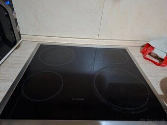 Predam sklokeramicku varnu dosku