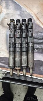 Predám vstrekovacie trysky DELPHI 1.5Dci