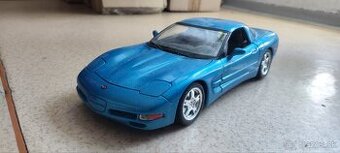 Corvette 1/18 Bburago