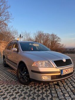 Škoda Octavia 2 II Combi 1.9 TDI 77kW  DSG – tempomat