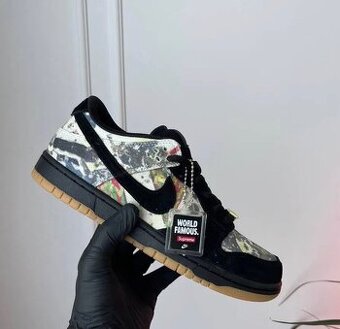Nike SB Dunk Low x Supreme Rammellzee