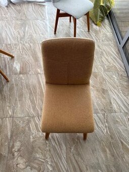 Predám jedalenske stoličky